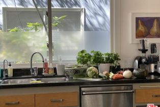 Condominium, 17 Driftwood st, Marina Del Rey, CA 90292 - 12