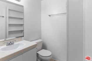 Condominium, 4660 Coldwater Canyon ave, Studio City, CA 91604 - 17