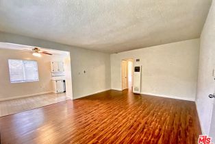 Apartment, 1868 10th st, Santa Monica, CA 90404 - 10