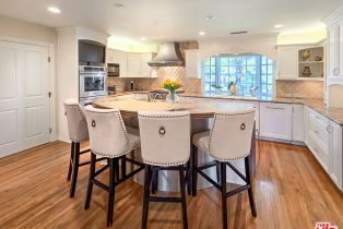 Single Family Residence, 3690 Crownridge dr, Sherman Oaks, CA 91403 - 16