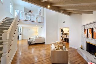 Single Family Residence, 3690 Crownridge dr, Sherman Oaks, CA 91403 - 22