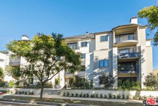 Condominium, 160  N La Peer Dr, Beverly Hills, CA  Beverly Hills, CA 90211