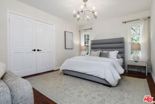 Single Family Residence, 15474 Loom pl, Sherman Oaks, CA 91403 - 32