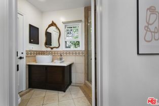 Single Family Residence, 15474 Loom pl, Sherman Oaks, CA 91403 - 37