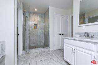 Single Family Residence, 15474 Loom pl, Sherman Oaks, CA 91403 - 53