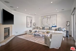 , 1248 Laurel ave, West Hollywood , CA 90046 - 3