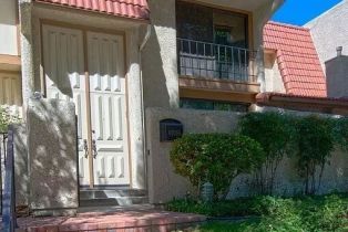 , 6205 Nita ave, Woodland Hills, CA 91367 - 2