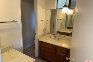 Condominium, 5816 Etiwanda ave, Tarzana, CA 91356 - 12