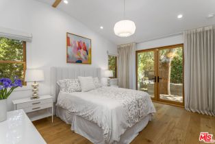 Single Family Residence, 5520 Leghorn ave, Sherman Oaks, CA 91401 - 30