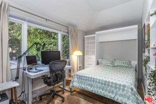 Single Family Residence, 5520 Leghorn ave, Sherman Oaks, CA 91401 - 41