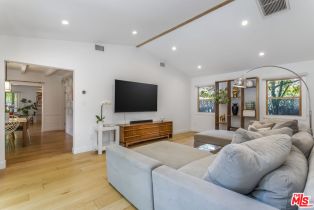 Single Family Residence, 5520 Leghorn ave, Sherman Oaks, CA 91401 - 23
