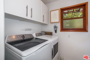 Single Family Residence, 5520 Leghorn ave, Sherman Oaks, CA 91401 - 64