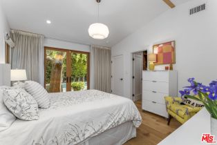 Single Family Residence, 5520 Leghorn ave, Sherman Oaks, CA 91401 - 29