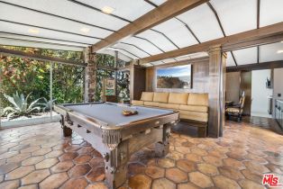 Single Family Residence, 1760 Carla rdg, Beverly Hills, CA 90210 - 9