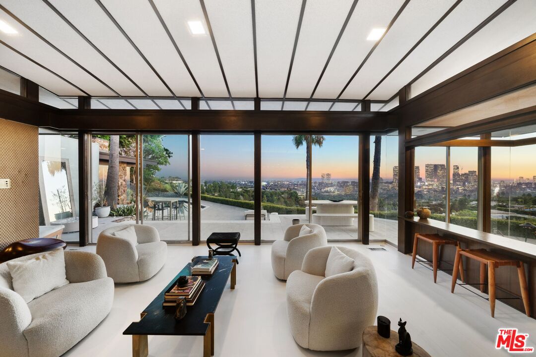 Single Family Residence, 1760 Carla rdg, Beverly Hills, CA 90210 - 1