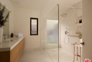 Single Family Residence, 15674 Royal Ridge rd, Sherman Oaks, CA 91403 - 14