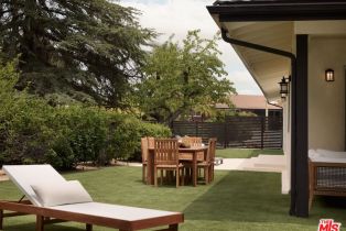 Single Family Residence, 15674 Royal Ridge rd, Sherman Oaks, CA 91403 - 10