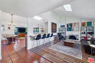 Single Family Residence, 29429 Trailway Ln, Agoura Hills, CA  Agoura Hills, CA 91301