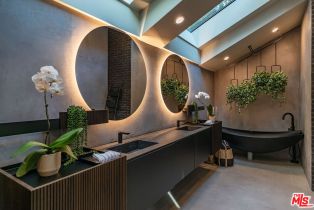 Single Family Residence, 1509 Amalfi dr, Pacific Palisades, CA 90272 - 20