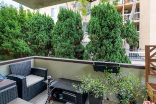 Condominium, 1434 Greenfield ave, Westwood, CA 90025 - 8