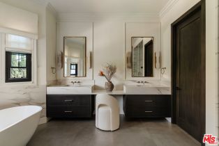 Single Family Residence, 4656 Saloma ave, Sherman Oaks, CA 91403 - 16