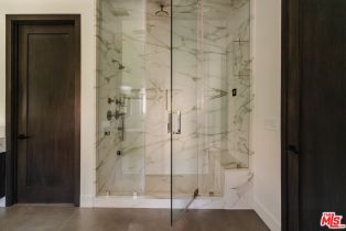 Single Family Residence, 4656 Saloma ave, Sherman Oaks, CA 91403 - 17