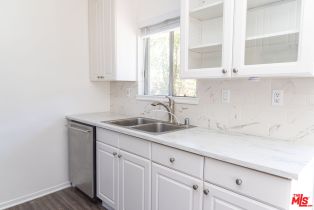 , 1112 Olive dr, West Hollywood , CA 90069 - 6