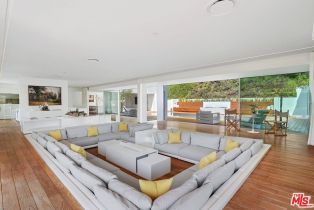 Single Family Residence, 1106 Hillcrest rd, Beverly Hills, CA 90210 - 4