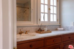 Single Family Residence, 628 Elm dr, Beverly Hills, CA 90210 - 34