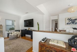 , 2345 23rd st, Santa Monica, CA 90405 - 8