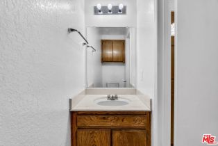 Condominium, 456 Magnolia blvd, Burbank, CA 91501 - 11