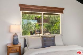 Single Family Residence, 4618 Abargo st, Woodland Hills, CA 91364 - 21