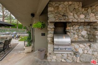 Single Family Residence, 17765 Camino De Yatasto, Pacific Palisades, CA 90272 - 44