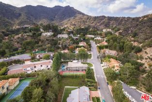 Single Family Residence, 17765 Camino De Yatasto, Pacific Palisades, CA 90272 - 63