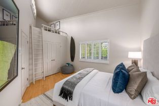 Single Family Residence, 17765 Camino De Yatasto, Pacific Palisades, CA 90272 - 34