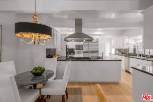 Single Family Residence, 17765 Camino De Yatasto, Pacific Palisades, CA 90272 - 16