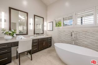 Single Family Residence, 17765 Camino De Yatasto, Pacific Palisades, CA 90272 - 30