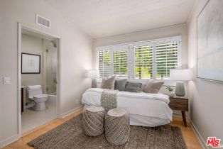 Single Family Residence, 17765 Camino De Yatasto, Pacific Palisades, CA 90272 - 36