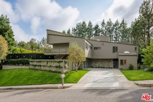 Single Family Residence, 17765 Camino De Yatasto, Pacific Palisades, CA 90272 - 3
