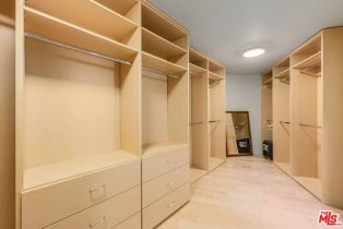 Single Family Residence, 17765 Camino De Yatasto, Pacific Palisades, CA 90272 - 31