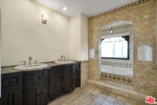 , 209 Doheny dr, Beverly Hills, CA 90211 - 16