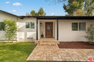 Single Family Residence, 20212 Oxnard st, Woodland Hills, CA 91367 - 3