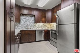 Apartment, 1033 6TH st, Santa Monica, CA 90403 - 2