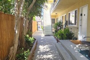 Residential Income, 1307 15th st, Santa Monica, CA 90404 - 6