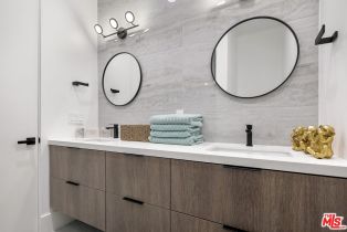 , 1236 Spaulding ave, West Hollywood , CA 90046 - 19