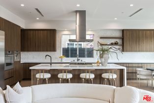 Single Family Residence, 908 Rosecrans ave, Manhattan Beach, CA 90266 - 14