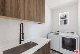 Single Family Residence, 908 Rosecrans ave, Manhattan Beach, CA 90266 - 39