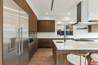 Single Family Residence, 908 Rosecrans ave, Manhattan Beach, CA 90266 - 16