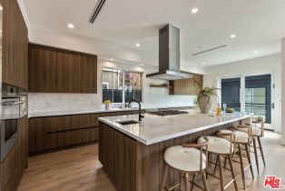 Single Family Residence, 908 Rosecrans ave, Manhattan Beach, CA 90266 - 15