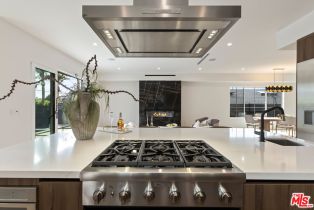 Single Family Residence, 908 Rosecrans ave, Manhattan Beach, CA 90266 - 19